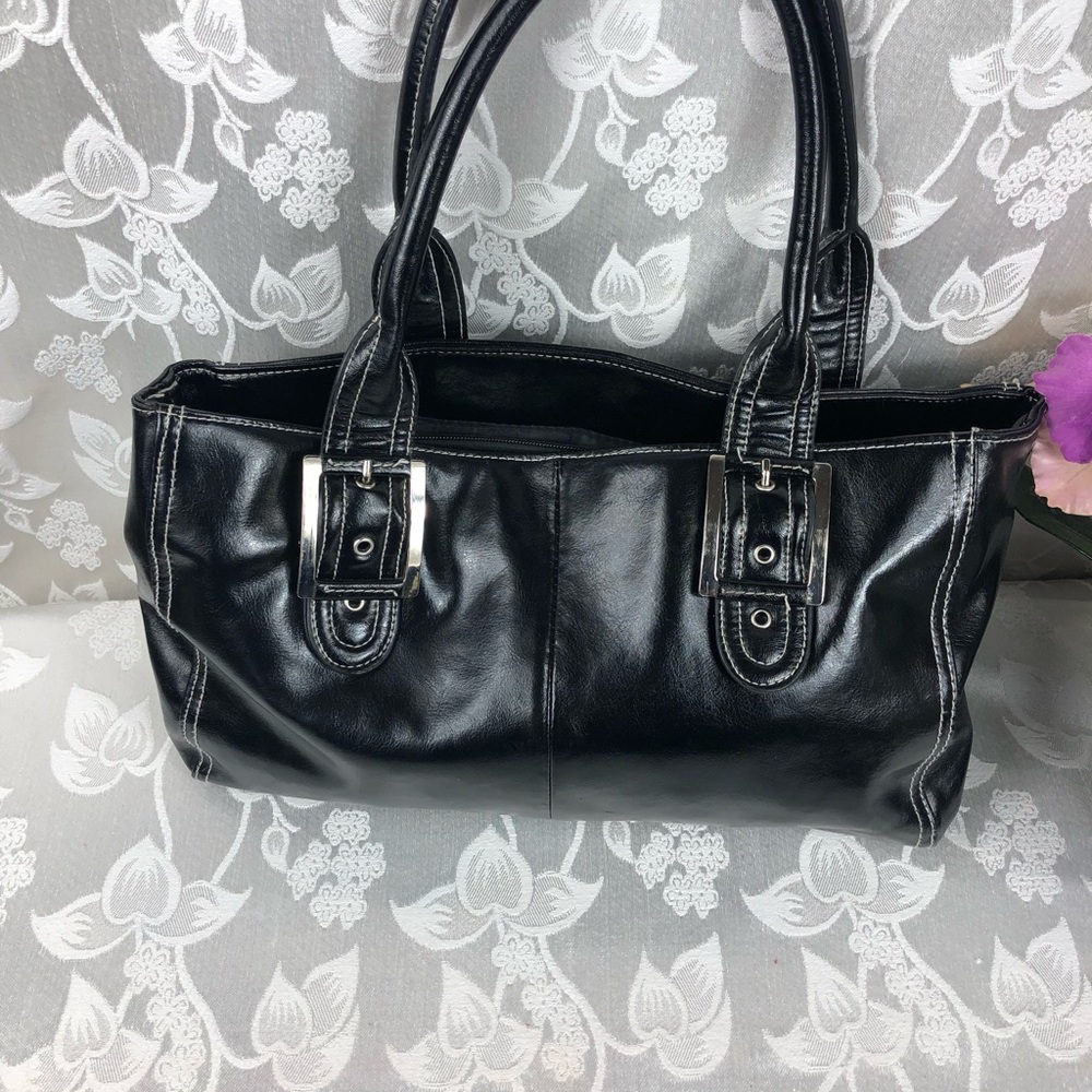 Harve Benard Women Purse. NWOT.